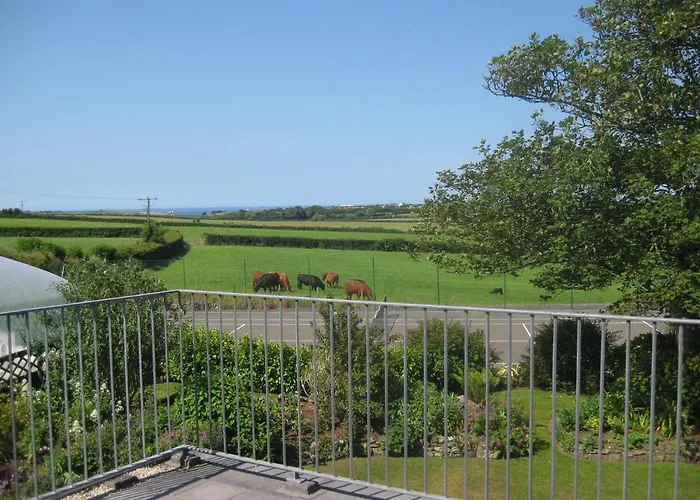 Tregaddra Farm B&B Helston