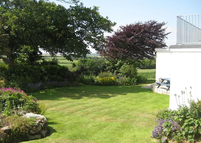 Tregaddra Farm B&B Helston